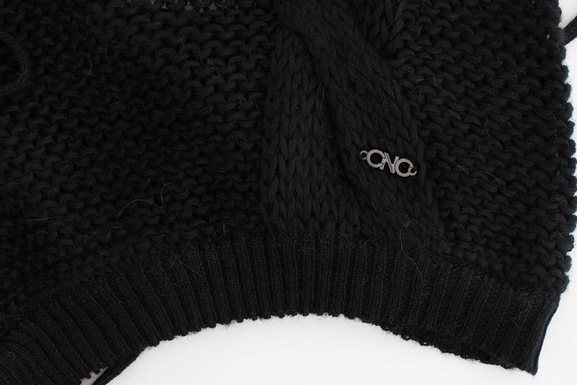 Black sleeveless knitted cardigan