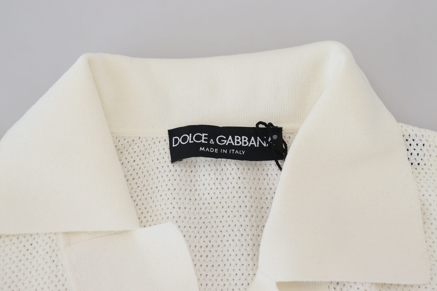 White Cotton Collared Short Sleeved T-shirt